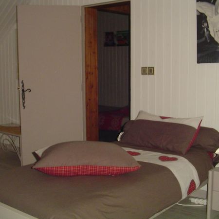Chambre Crescia Vernouillet  Exteriér fotografie