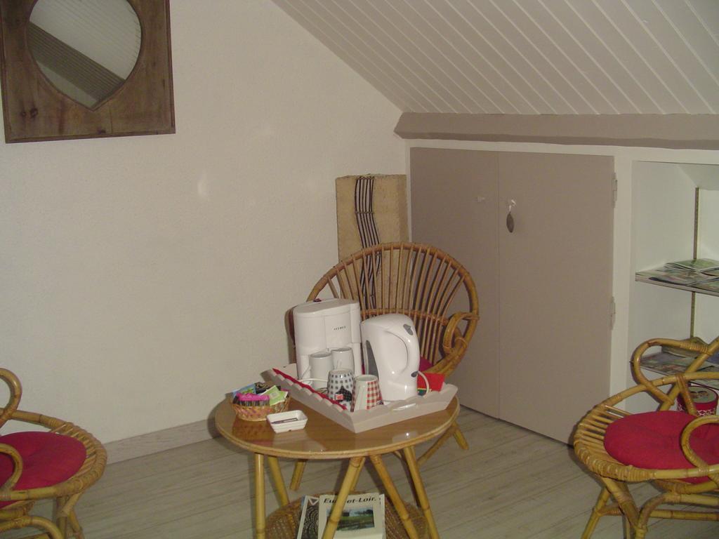 Chambre Crescia Vernouillet  Exteriér fotografie
